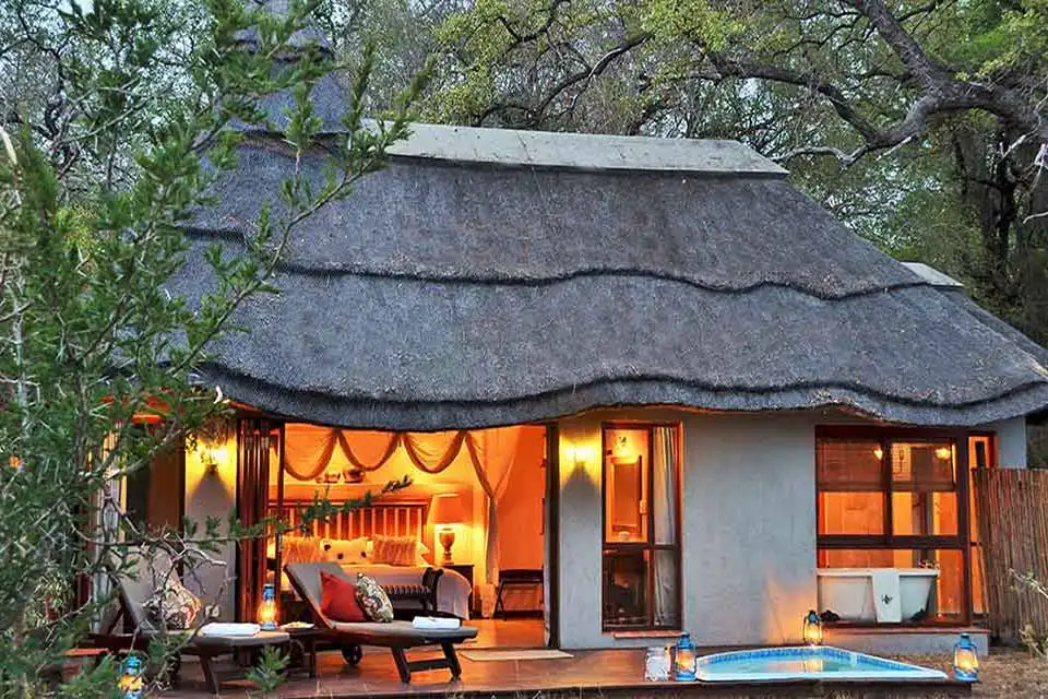 Imbali Safari Lodge - Exterior Bedroom View